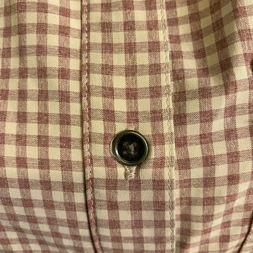 Columbia long sleeved shirt XL.. With Cool protection. - Picture 6 of 9